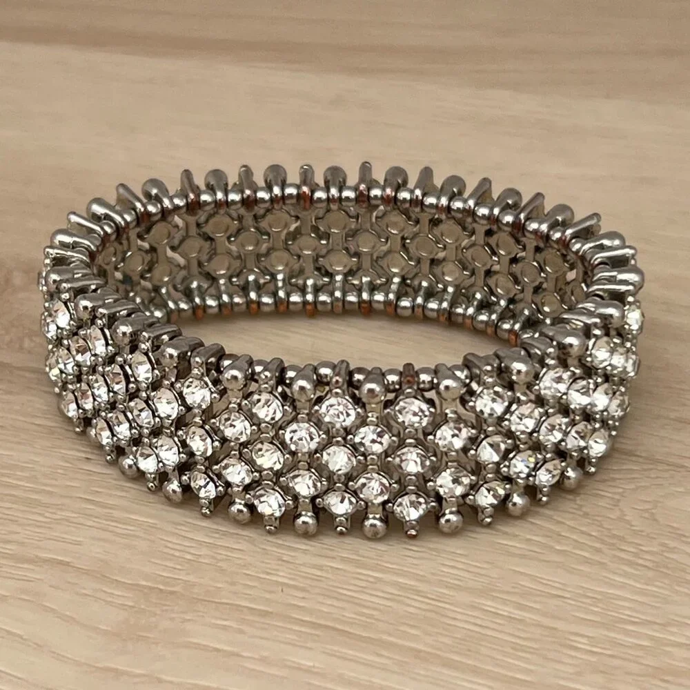Vintage White Rhinestone Silver-tone Metal  1" Wide Stretch Bracelet / Showgirl - Picture 5 of 14